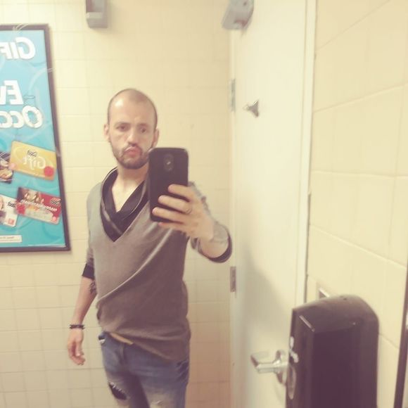 Meet your Posher, Keith - Picture 1 of 1